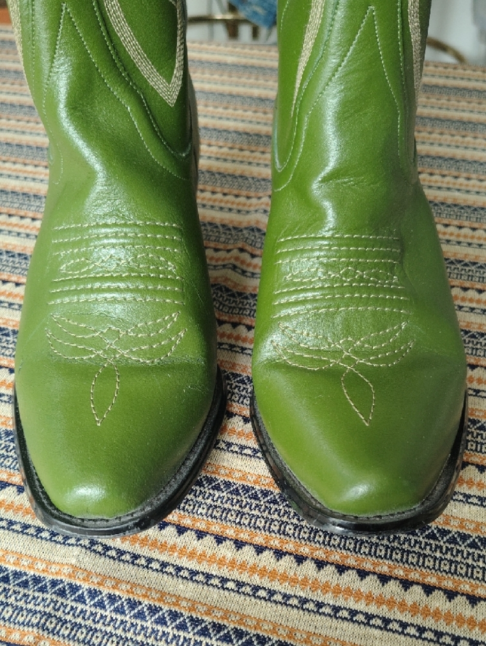 Y2K Newport News Olive Green Western Cowboy Boots Contrast Stitch Mid Calf 7.5 - Picture 3 of 11